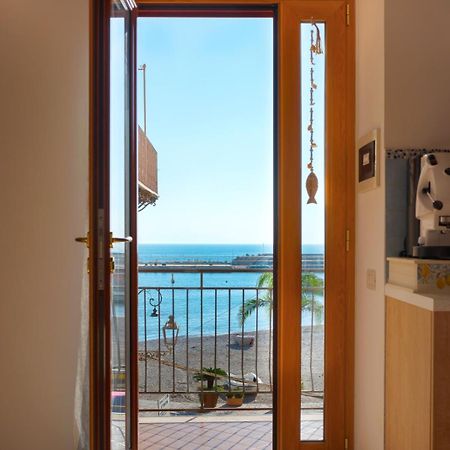Casa Vacanze "Il Baffo E Il Mare" เชตารา ภายนอก รูปภาพ